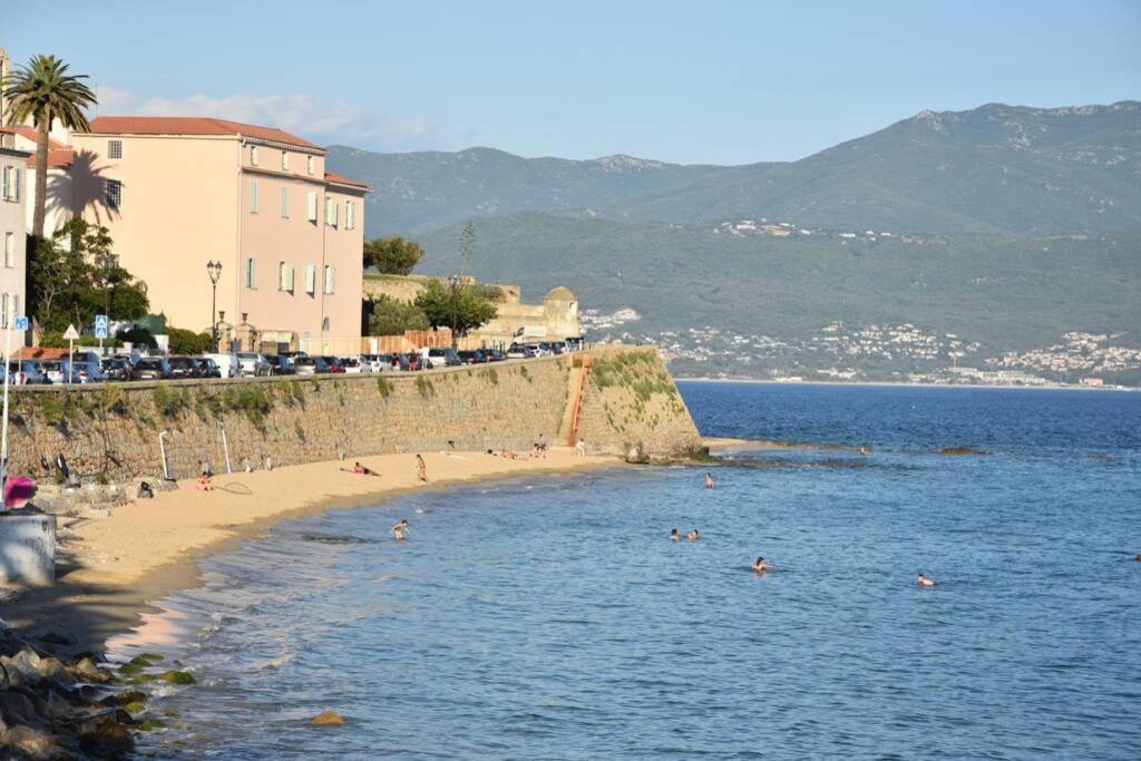 Appartement Plein De Charme - Ajaccio Hyper Centre Εξωτερικό φωτογραφία